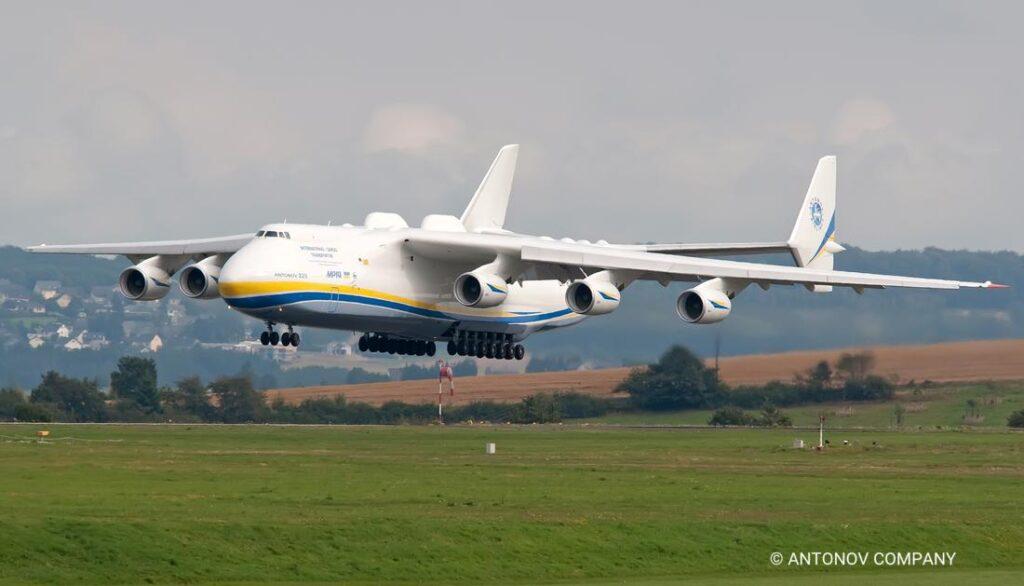 Mriya, an AN-225 plane and the largest aircraft in history, one of many statistics about Ukraine